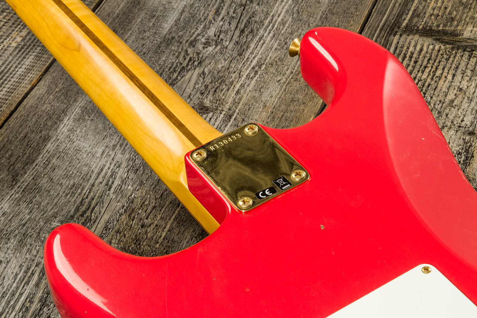 Fender Custom Shop Strat 1956 3s Trem Mn #r130433 - Journeyman Relic Fiesta Red - Str shape electric guitar - Variation 6