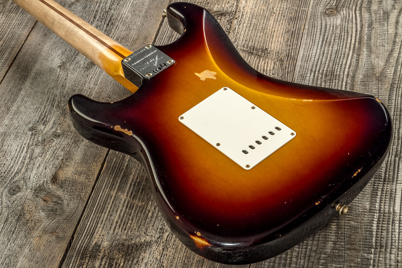 Fender Custom Shop Strat 1957 3s Trem Mn #cz575421 - Relic 2-color Sunburst - Str shape electric guitar - Variation 5