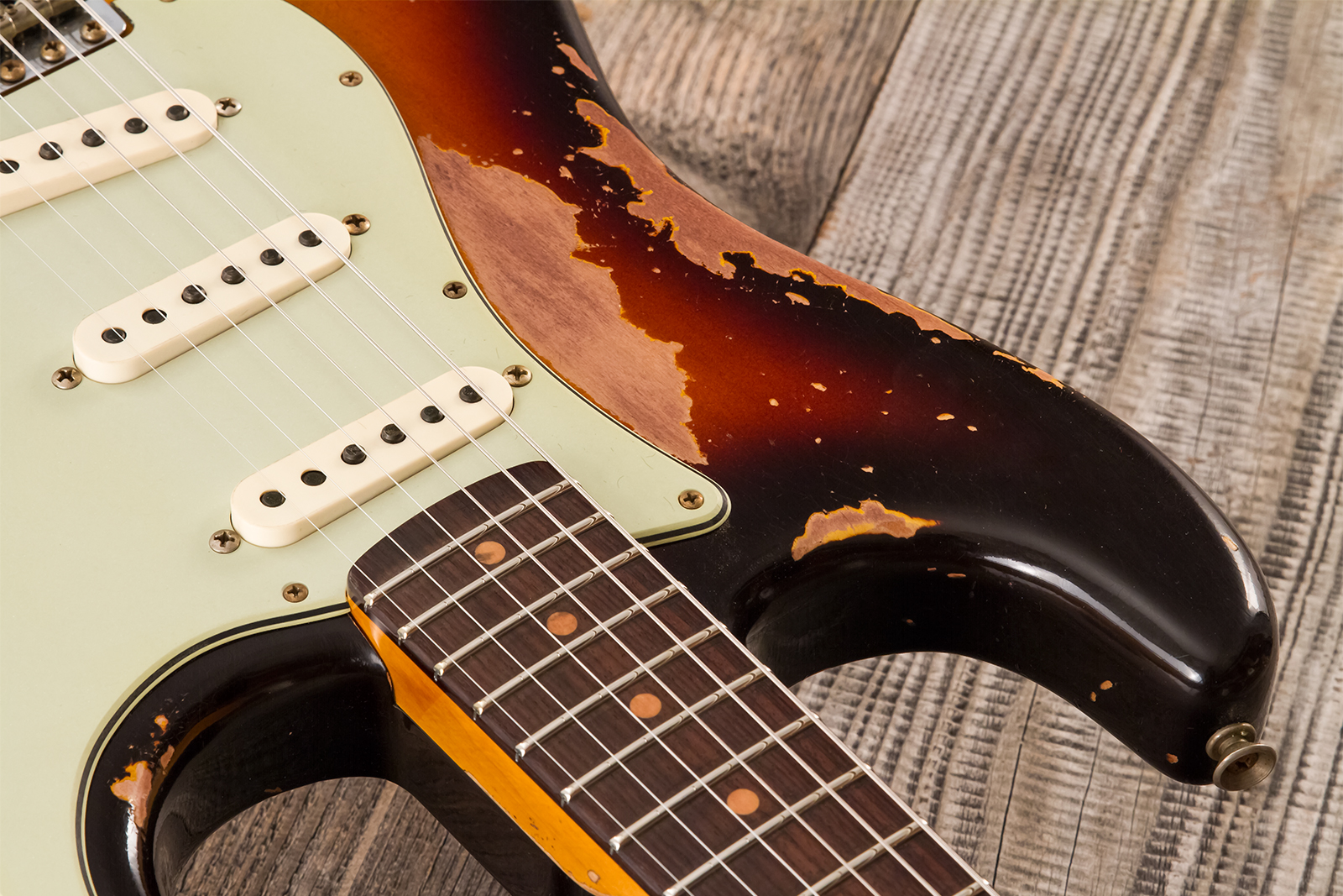 Fender Custom Shop Strat 1959 3s Trem #cz583182 - Super Heavy Relic Chocolate 3-color Sunburst - Str shape electric guitar - Variation 6