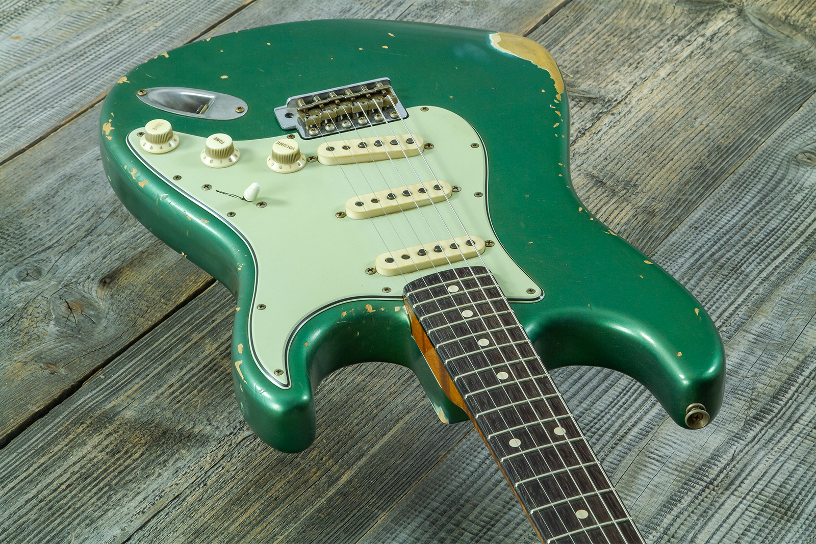 Fender Custom Shop Strat 1960/63 Mb A.macnutt 3s Trem Rw #r141359 - Relic Sherwood Green Metallic - Str shape electric guitar - Variation 2