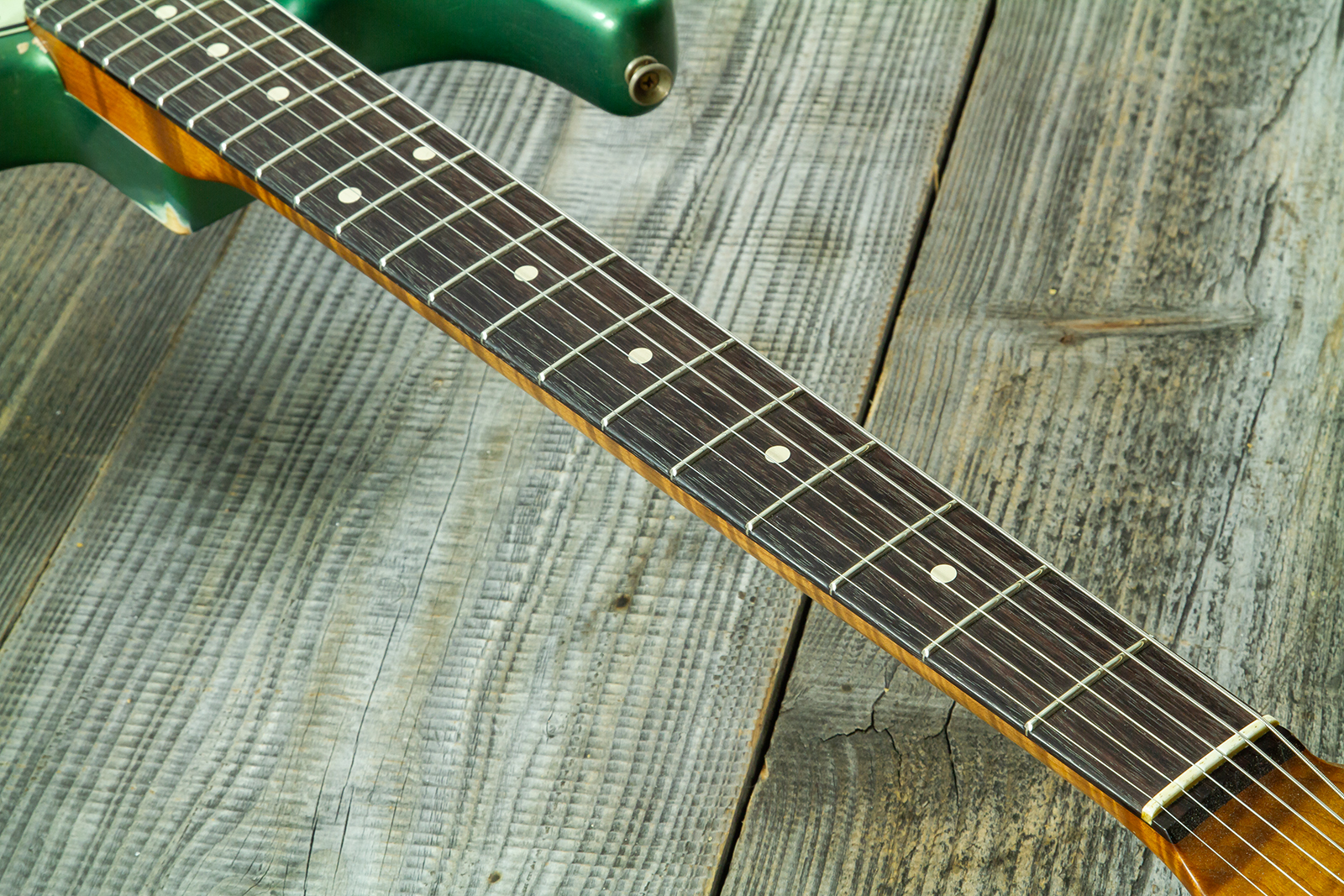 Fender Custom Shop Strat 1960/63 Mb A.macnutt 3s Trem Rw #r141359 - Relic Sherwood Green Metallic - Str shape electric guitar - Variation 6