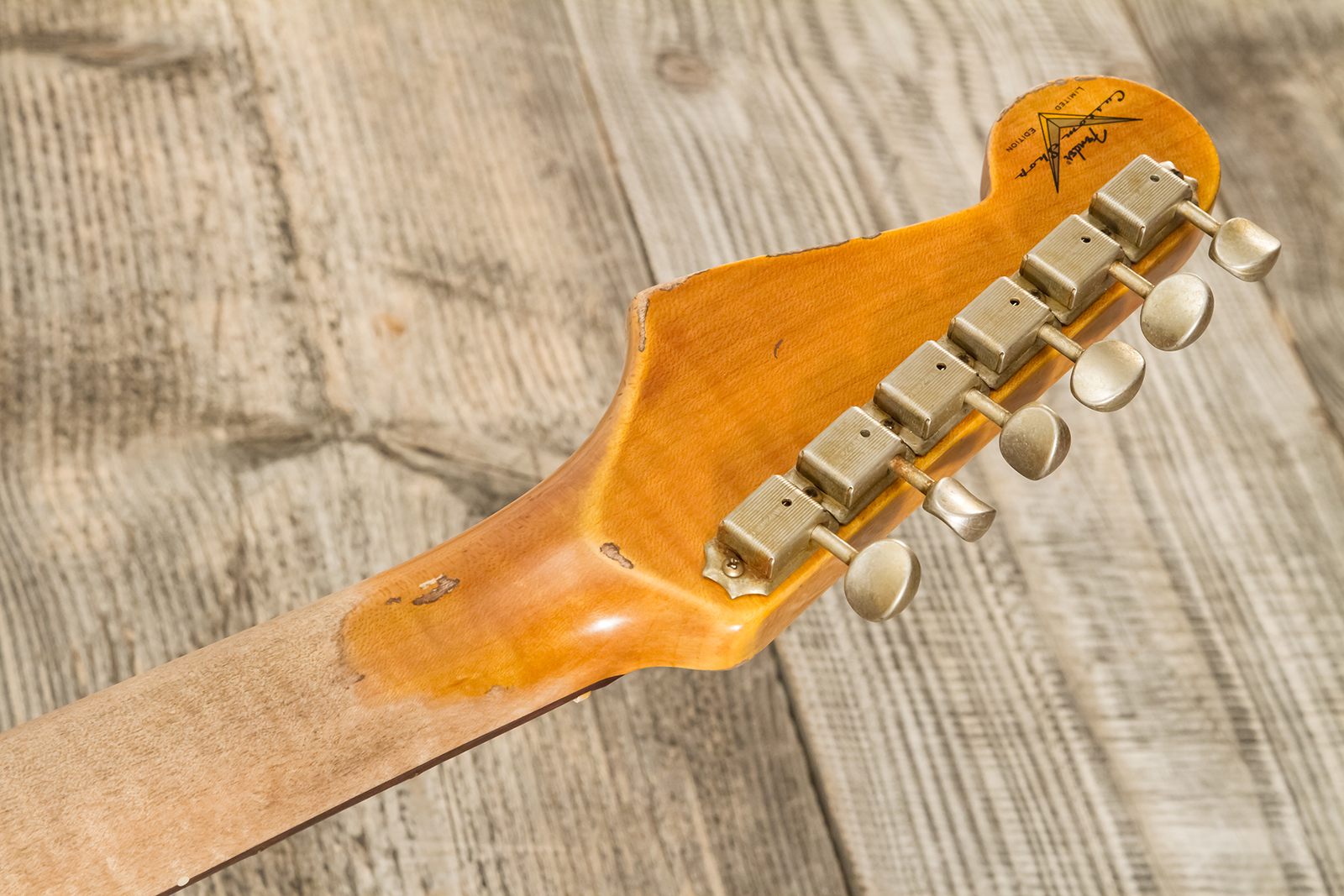 Fender Custom Shop Strat 1960 Dual Mag Ii Rw #cz563967 - Super Heavy Relic Vintage White - Str shape electric guitar - Variation 12