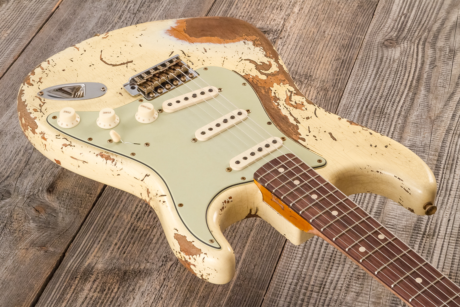 Fender Custom Shop Strat 1960 Dual Mag Ii Rw #cz563967 - Super Heavy Relic Vintage White - Str shape electric guitar - Variation 2