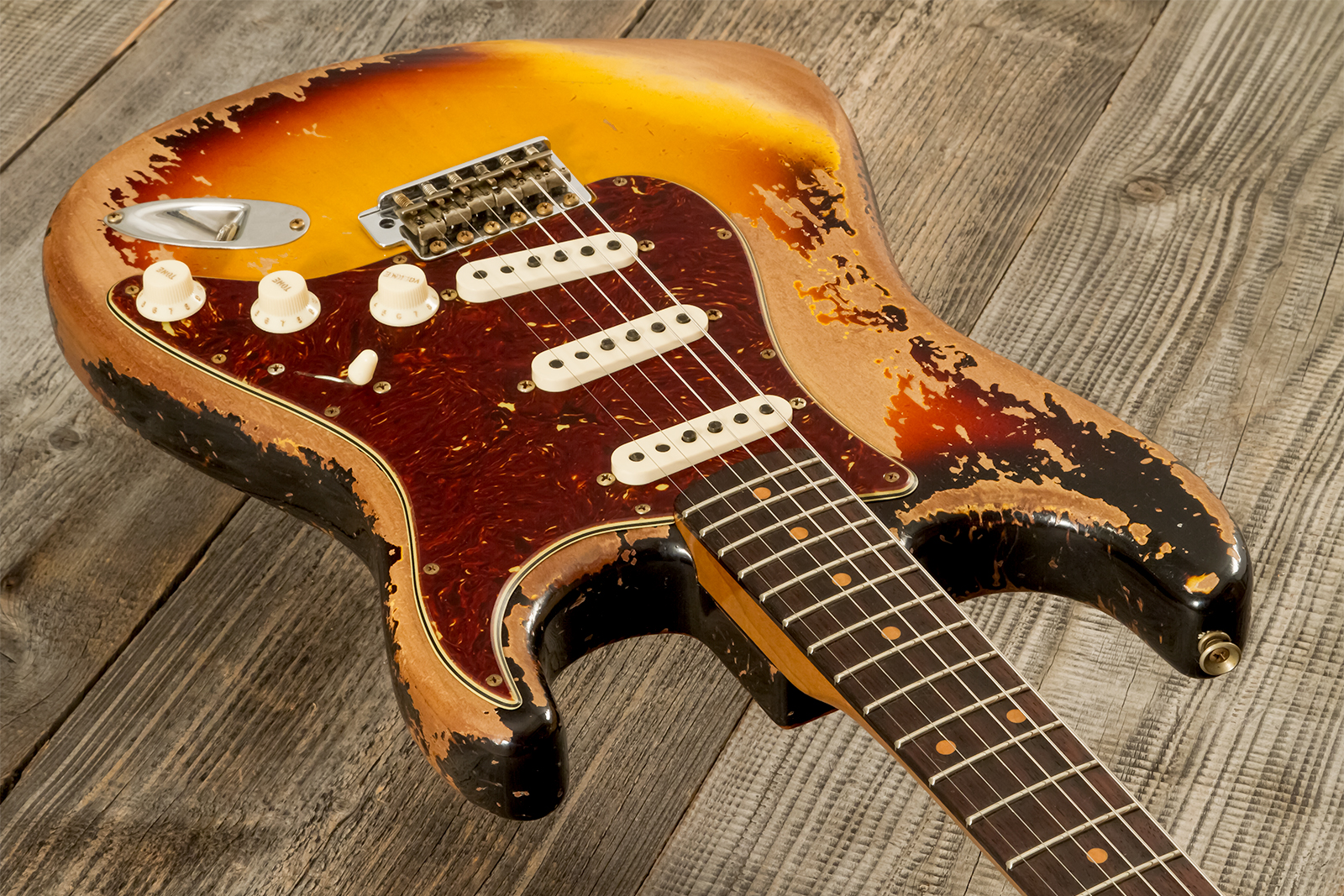 Fender Custom Shop Strat 1960 Roasted 3s Trem Rw #cz583123 - Super Heavy Relic 3-color Sunburst - Str shape electric guitar - Variation 2