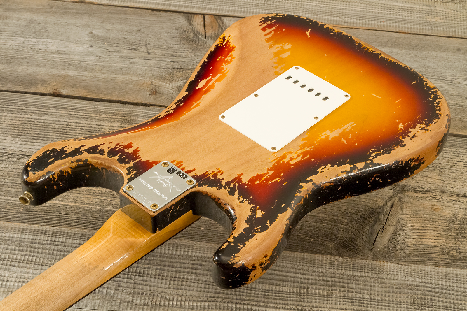 Fender Custom Shop Strat 1960 Roasted 3s Trem Rw #cz583123 - Super Heavy Relic 3-color Sunburst - Str shape electric guitar - Variation 7