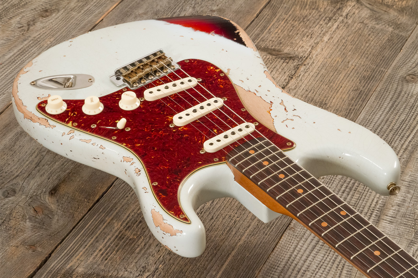 Fender Custom Shop Strat 1961 3s Trem Rw #cz580999 - Heavy Relic Sonic Blue O. 3-color Sunburst - Str shape electric guitar - Variation 3