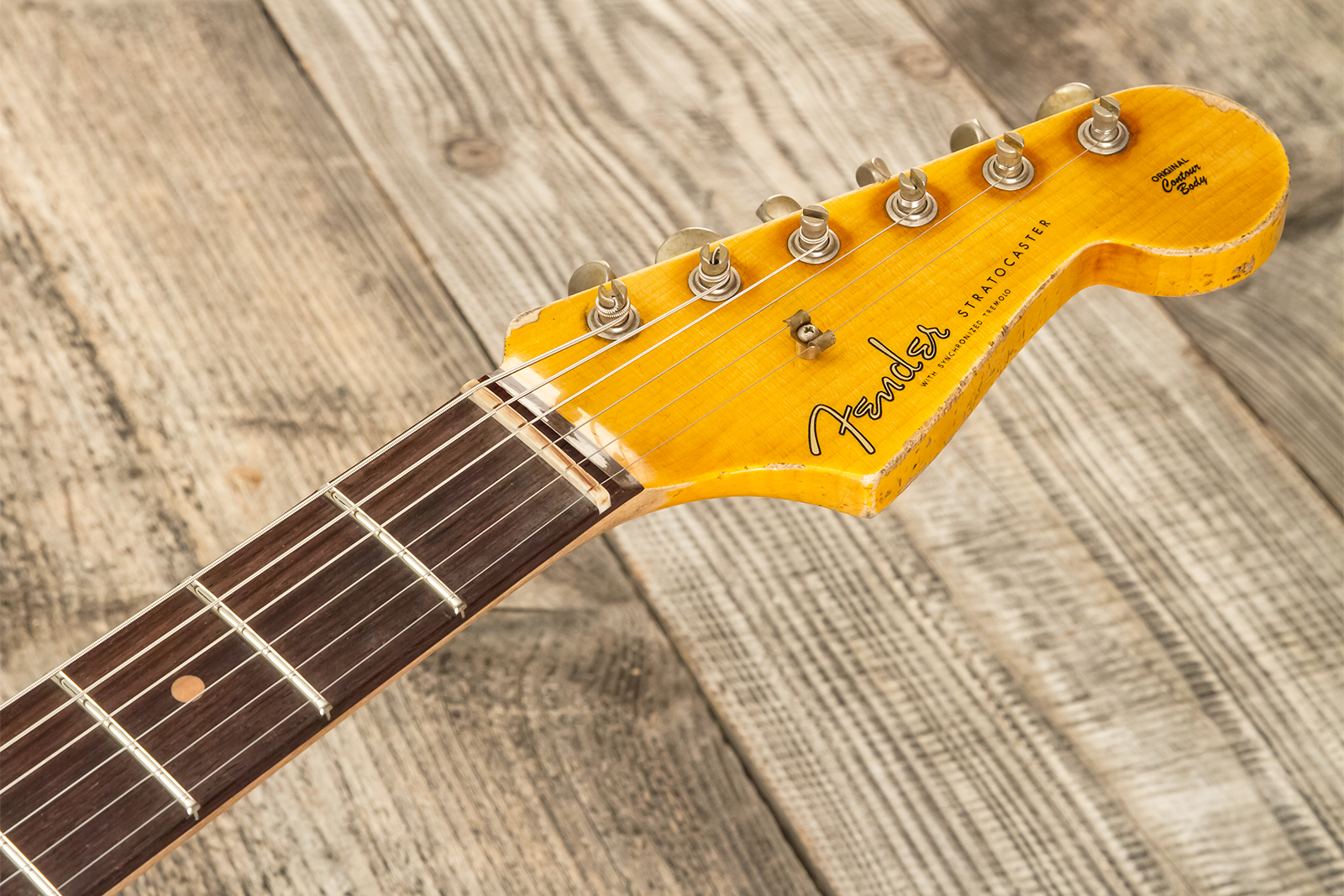 Fender Custom Shop Strat 1961 Bone Tone 3s Trem Rw #cz583129 - Super Heavy Relic Sonic Blue O. 3-color Sunburst - Str shape electric guitar - Variatio