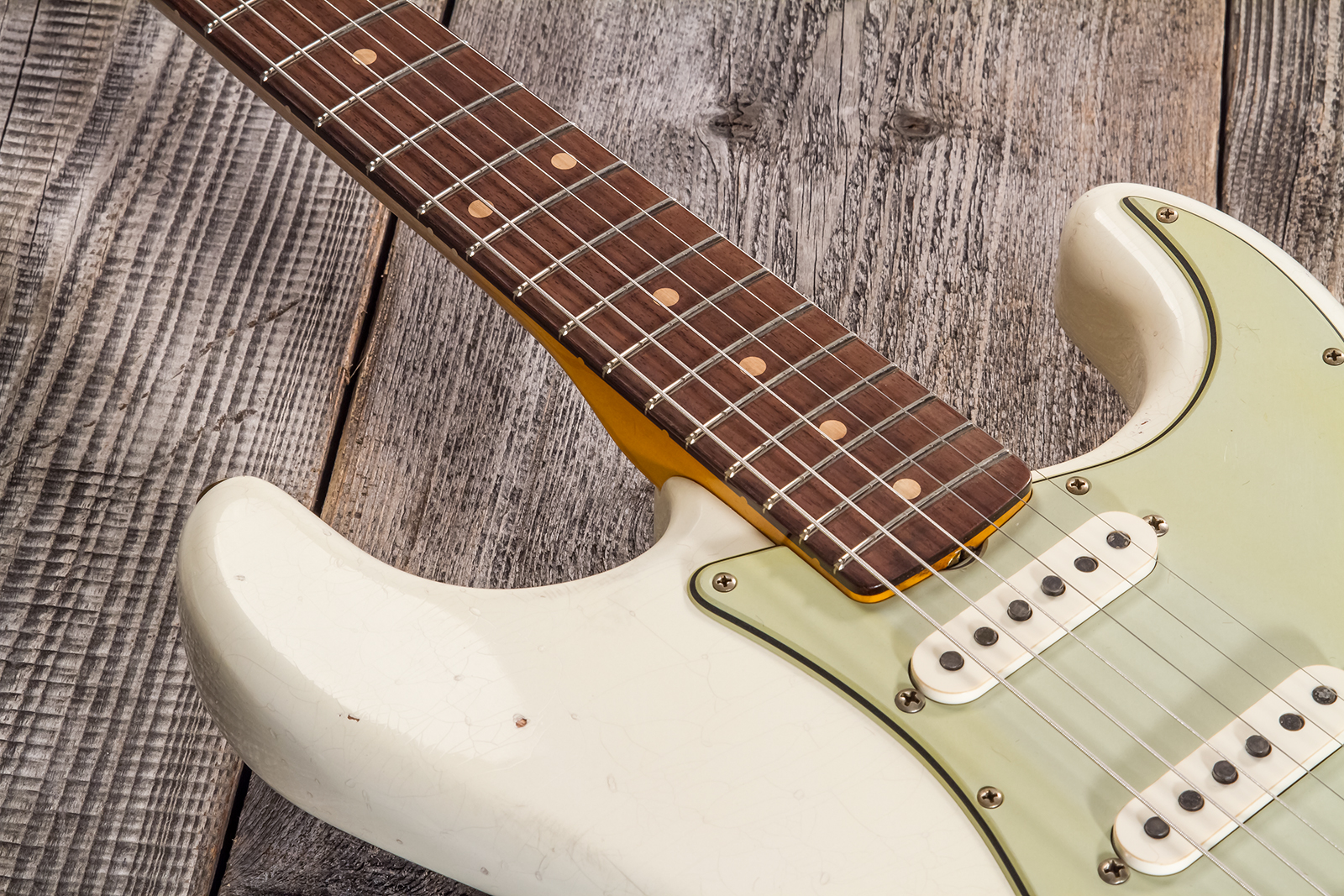 Fender Custom Shop Strat 1962/63 3s Trem Rw - Journeyman Relic Olympic White - Str shape electric guitar - Variation 4