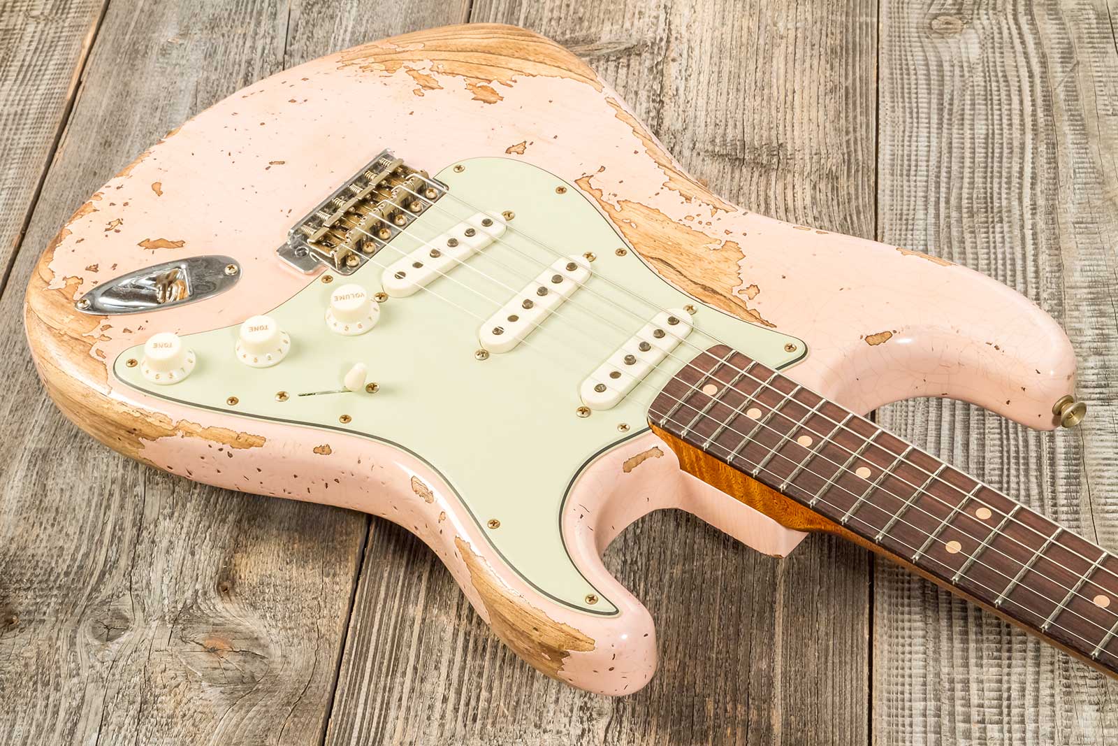 Fender Custom Shop Strat 1963 3s Trem Rw #r136150 - Super Heavy Relic Shell Pink - Str shape electric guitar - Variation 2