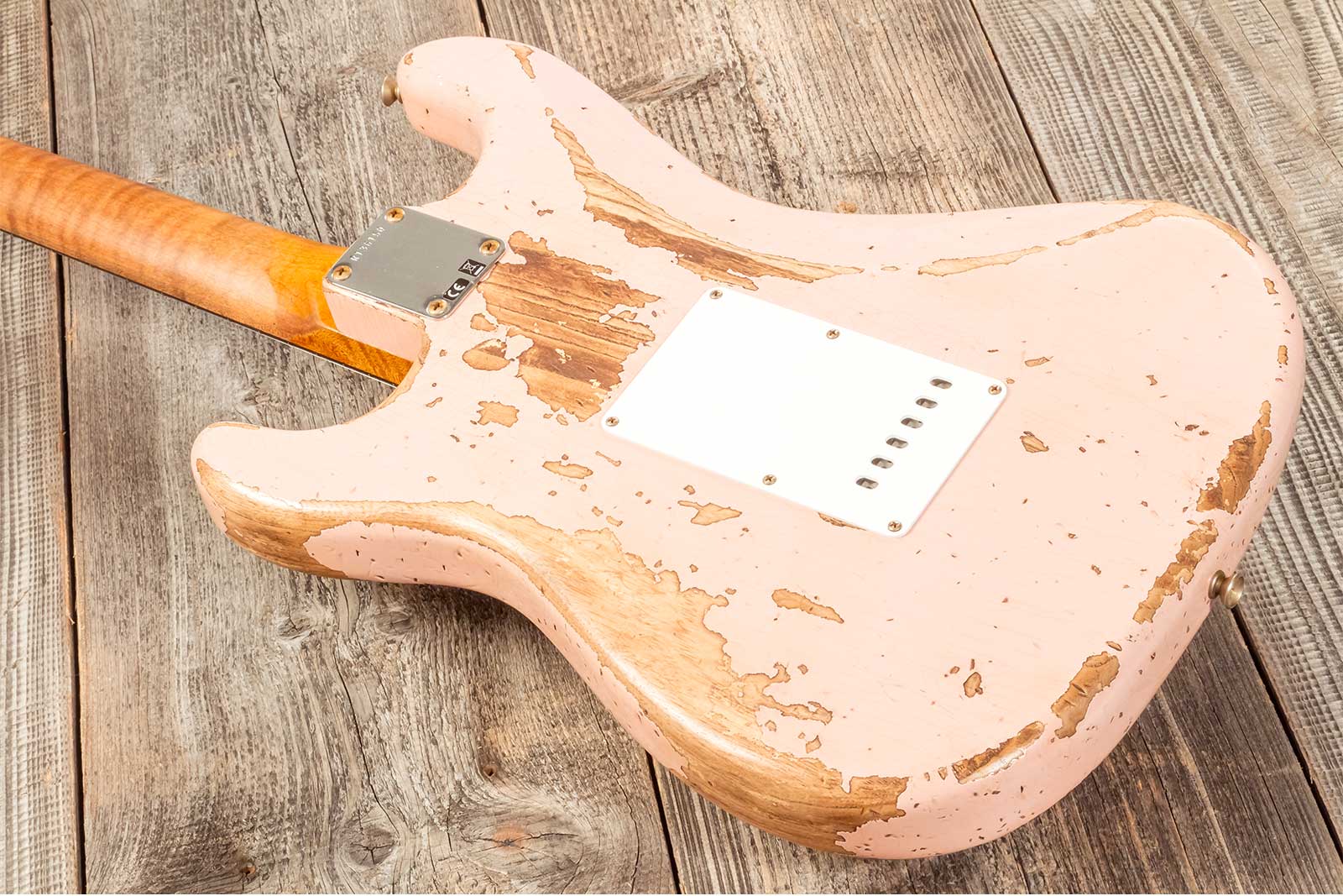 Fender Custom Shop Strat 1963 3s Trem Rw #r136150 - Super Heavy Relic Shell Pink - Str shape electric guitar - Variation 5