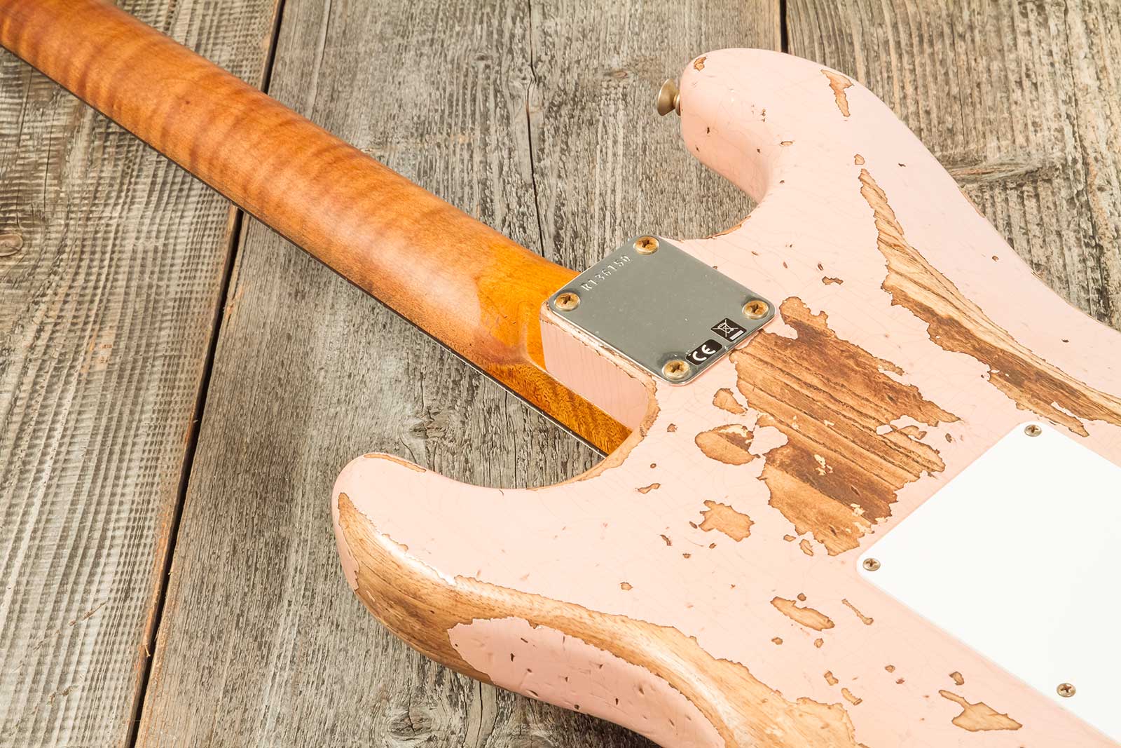 Fender Custom Shop Strat 1963 3s Trem Rw #r136150 - Super Heavy Relic Shell Pink - Str shape electric guitar - Variation 6