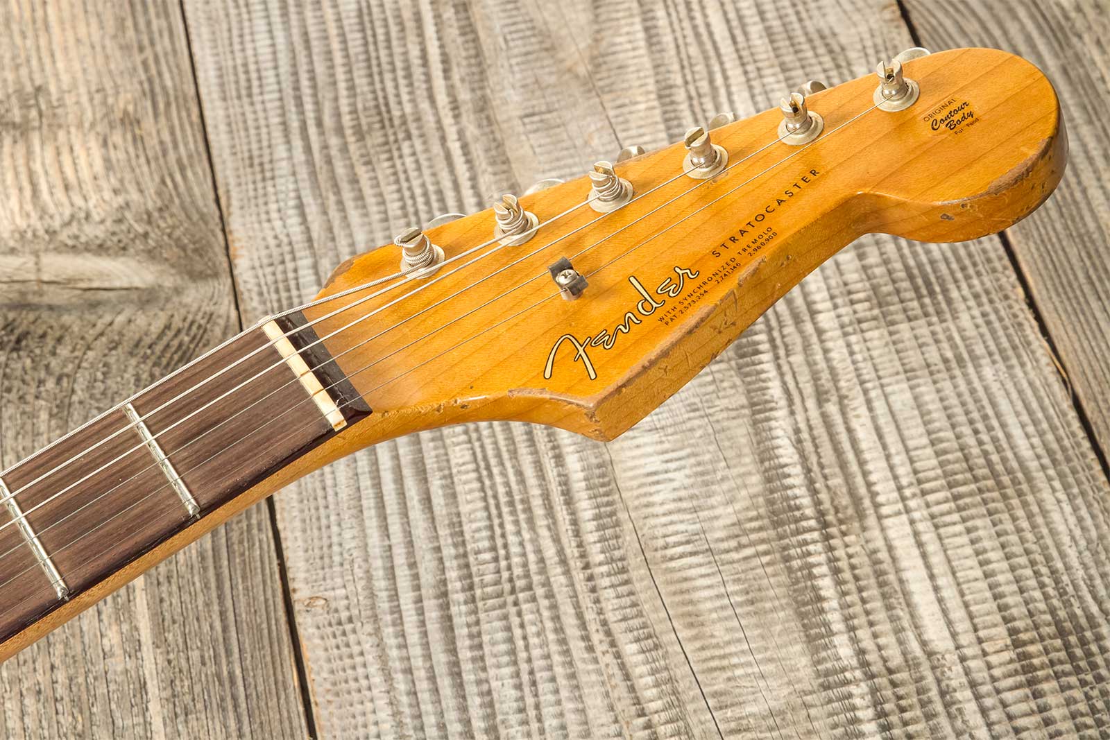Fender Custom Shop Strat 1963 3s Trem Rw #r136169 - Super Heavy Relic Sparkle 3-color Sunburst - Str shape electric guitar - Variation 9