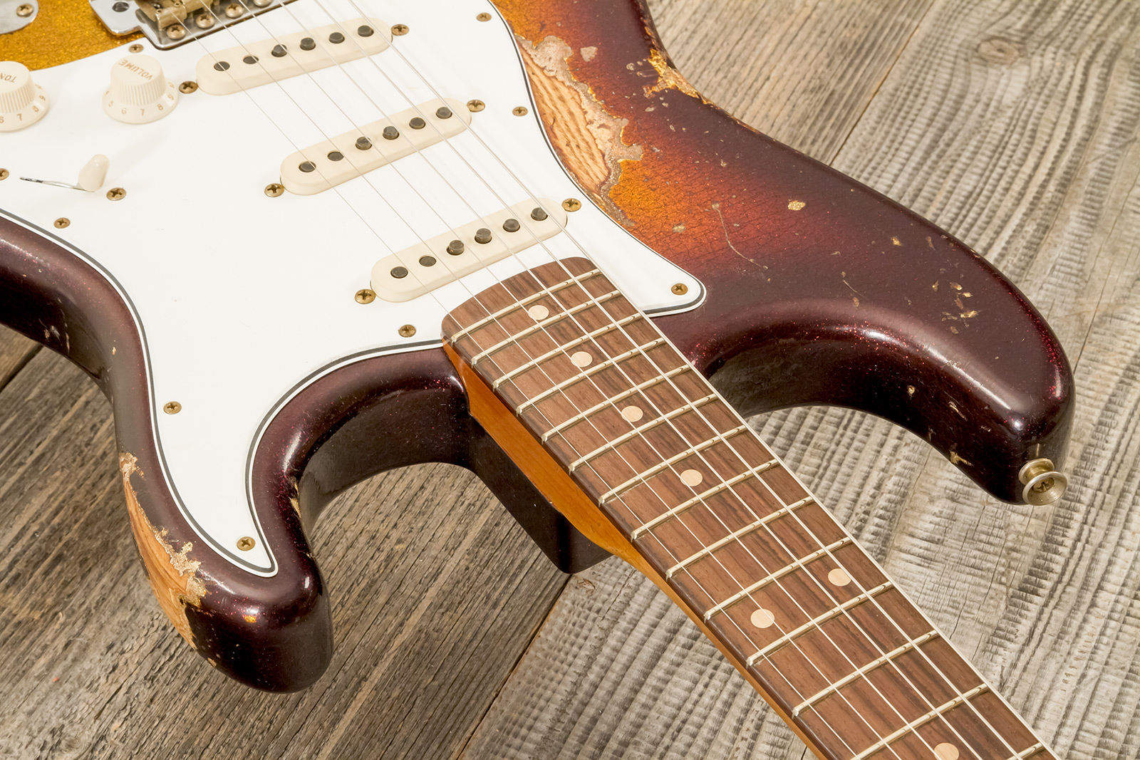 Fender Custom Shop Strat 1963 3s Trem Rw #r141255 - Super Heavy Relic Sparkle 3-color Sunburst - Str shape electric guitar - Variation 6