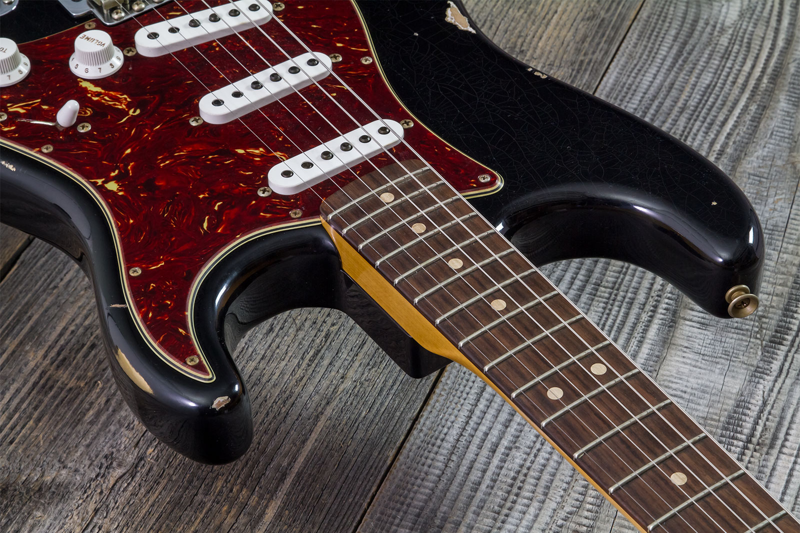 Fender Custom Shop Strat 1963 3s Trem Rw #r143861 - Relic Black O. Hle Gold - Str shape electric guitar - Variation 5