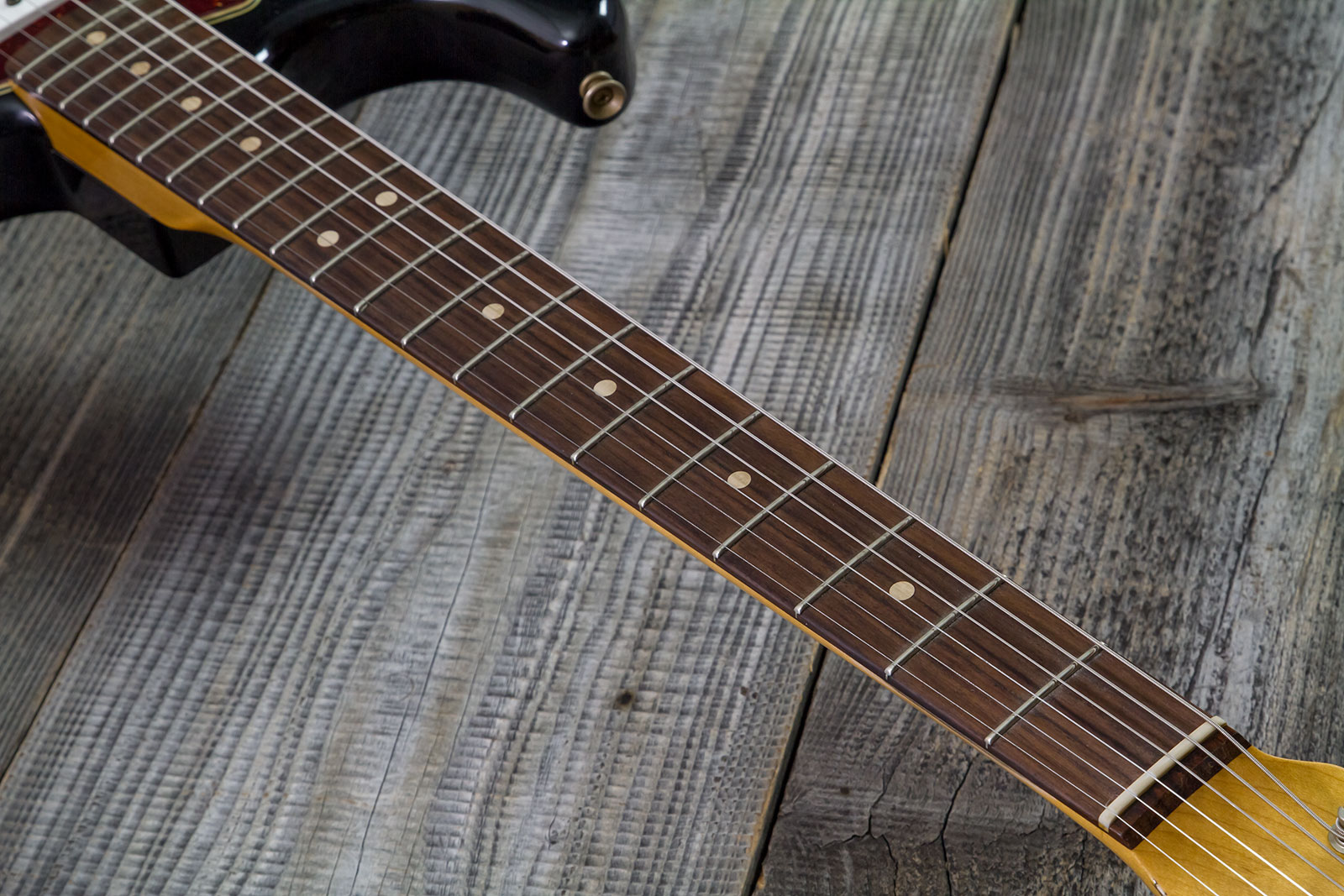 Fender Custom Shop Strat 1963 3s Trem Rw #r143861 - Relic Black O. Hle Gold - Str shape electric guitar - Variation 6