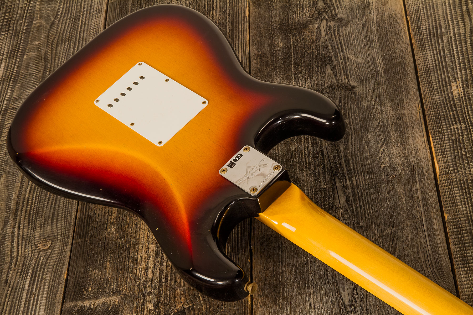Fender Custom Shop Strat 1964 3s Trem Rw - Journeyman Relic Target 3-color Sunburst - Str shape electric guitar - Variation 2