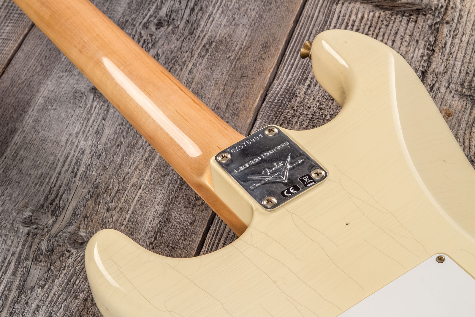 Fender Custom Shop Strat 1969 3s Trem Mn #cz576216 - Journeyman Relic Aged Vintage White - Str shape electric guitar - Variation 6