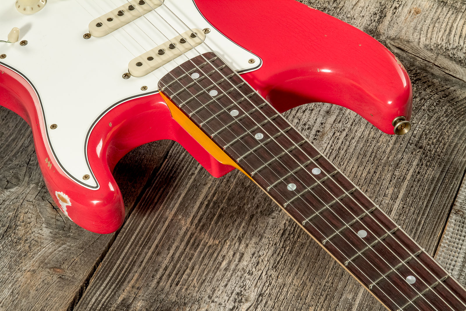 Fender Custom Shop Strat Late 1964 Trem 3s Rw #cz575557 - Relic Aged Fiesta Red - Str shape electric guitar - Variation 3