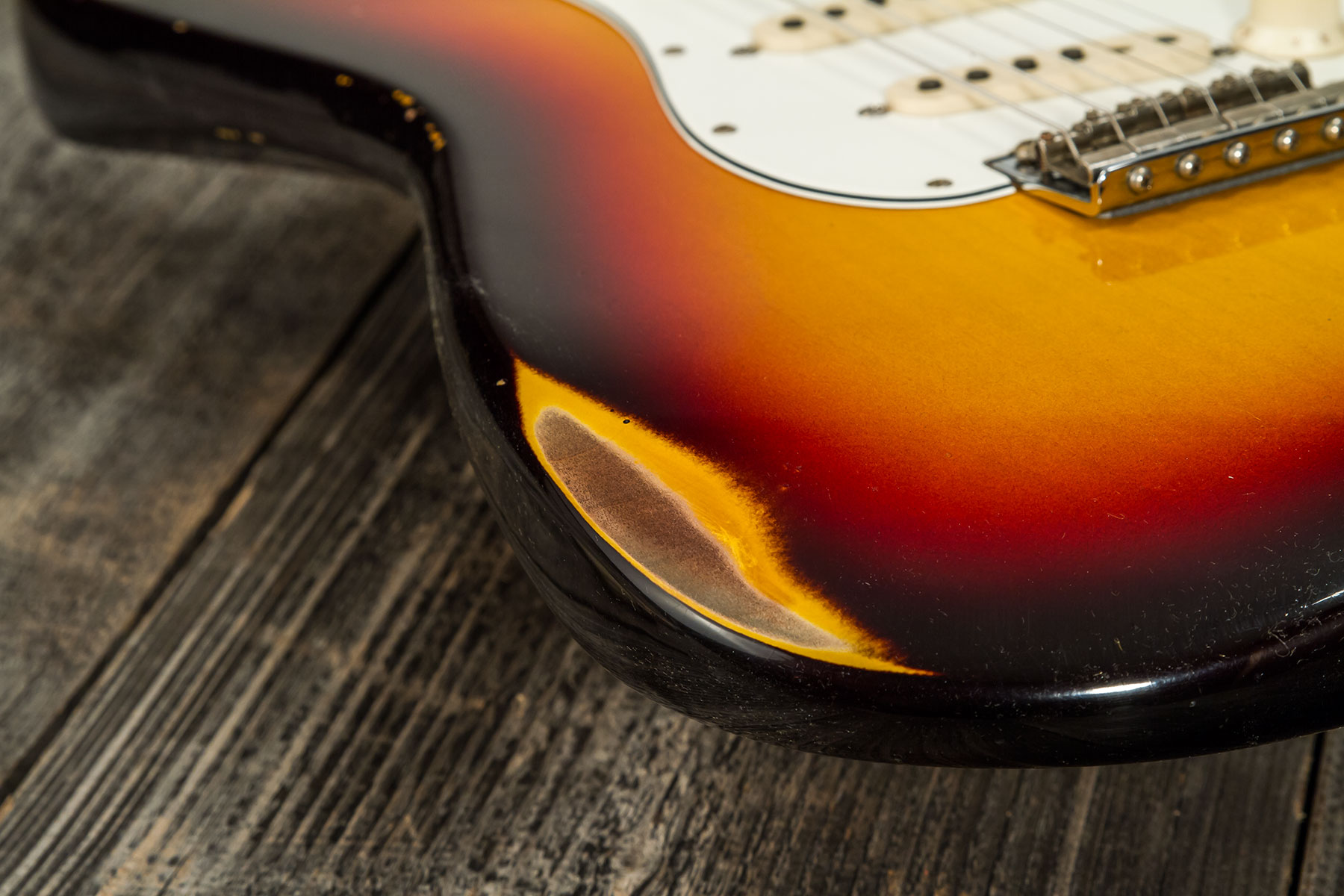 Fender Custom Shop Strat Late 64 3s Trem Rw #cz568169 - Relic Target 3-color Sunburst - Str shape electric guitar - Variation 5