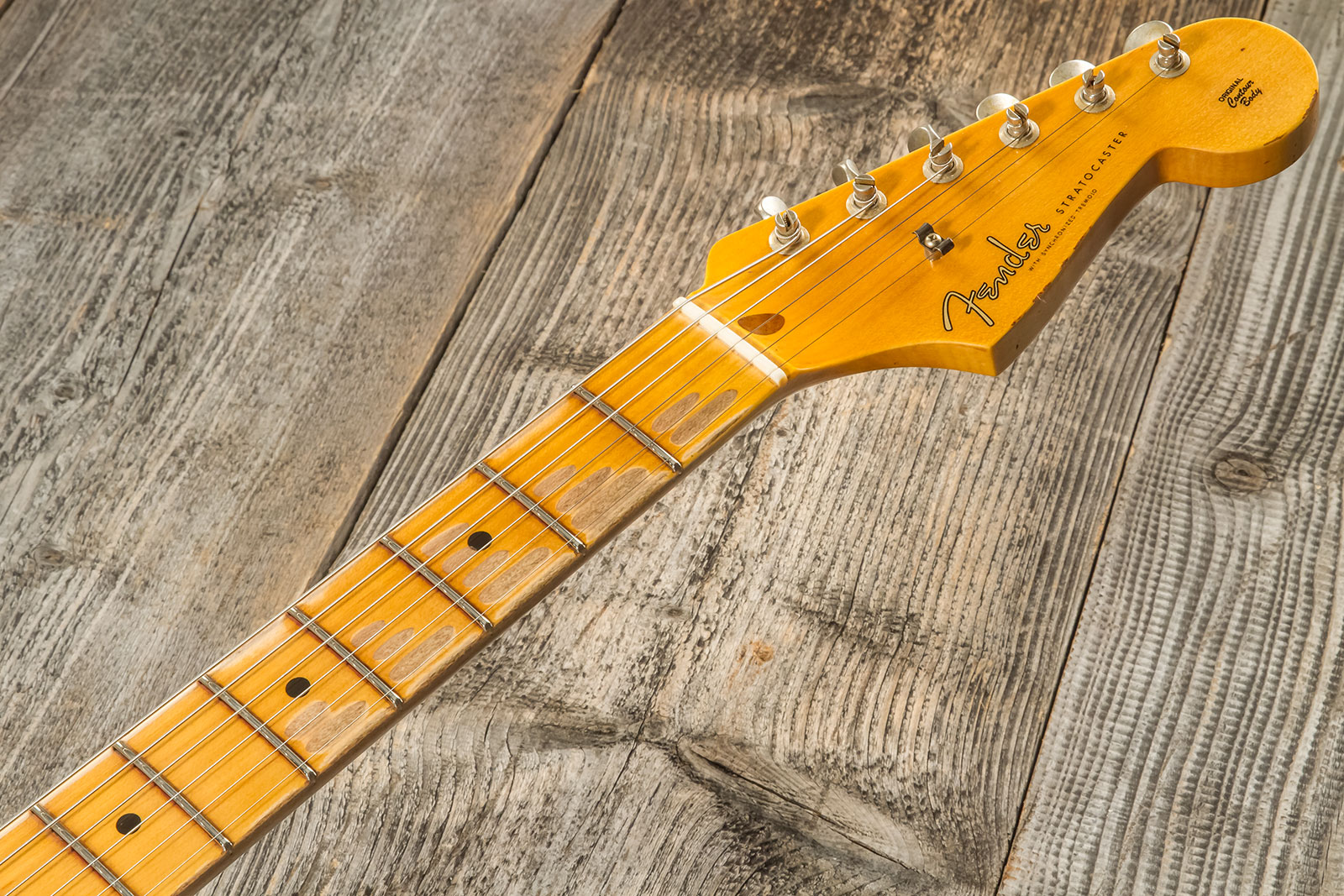 Fender Custom Shop Strat Tomatillo Special 3s Trem Mn #cz571096 - Relic Aged Ice Blue Metallic - Str shape electric guitar - Variation 9