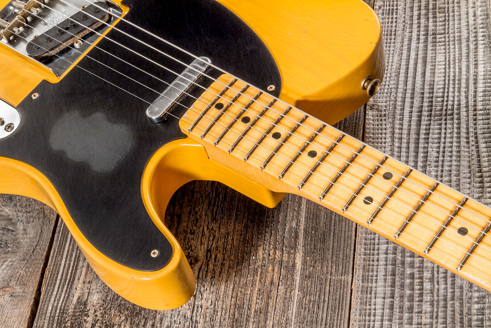 Fender Custom Shop Tele 1952 2s Ht Mn #r135225 - Relic Aged Buttercotch Blonde - Tel shape electric guitar - Variation 4