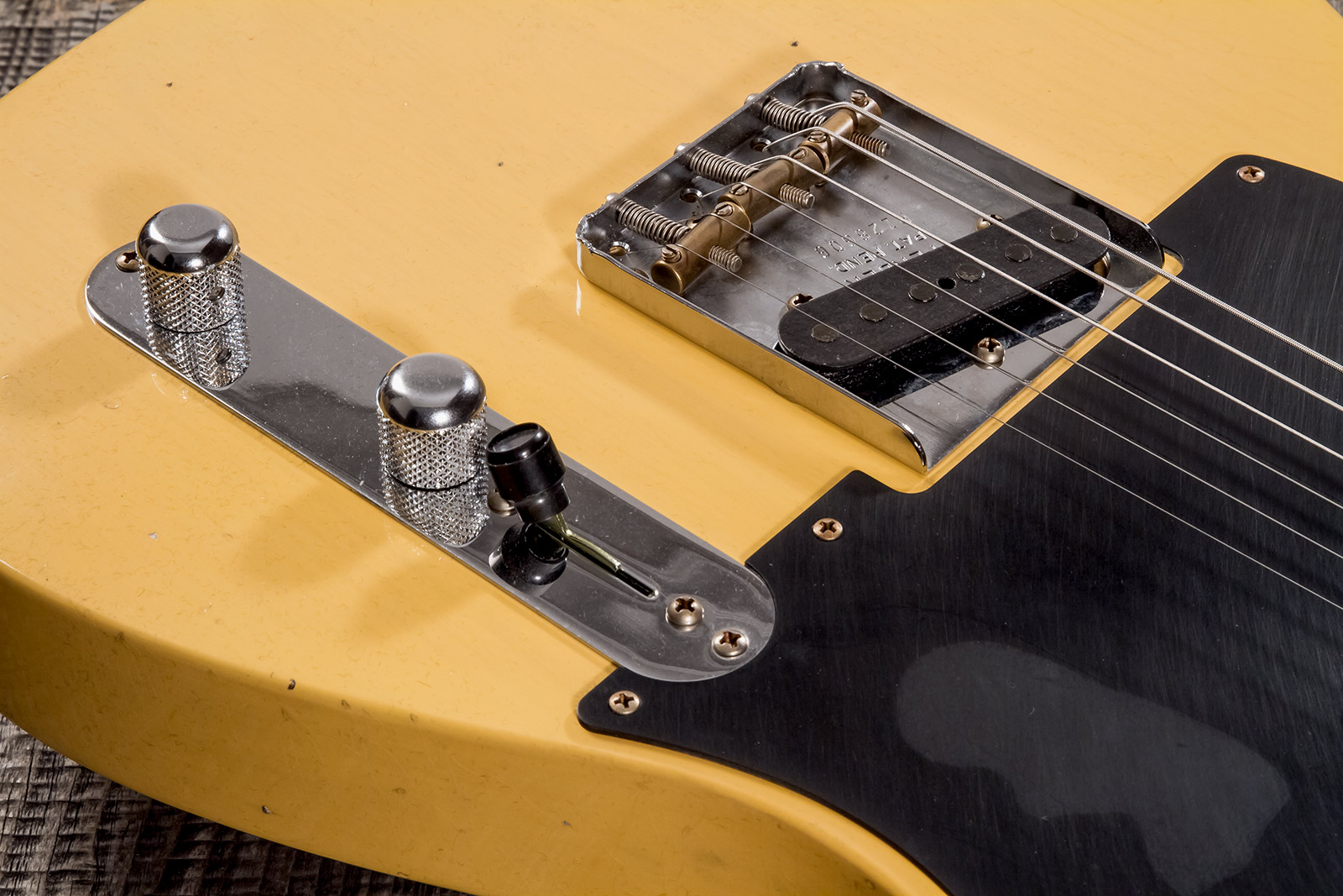 Fender Custom Shop Tele 1953 2s Ht Mn #r128606 - Journeyman Relic Aged Nocaster Blonde - Tel shape electric guitar - Variation 4