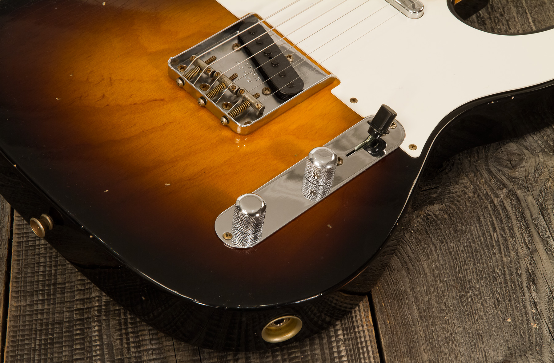Fender Custom Shop Tele 1955 Ltd 2s Ht Mn #cz560649 - Relic Wide Fade 2-color Sunburst - Tel shape electric guitar - Variation 5