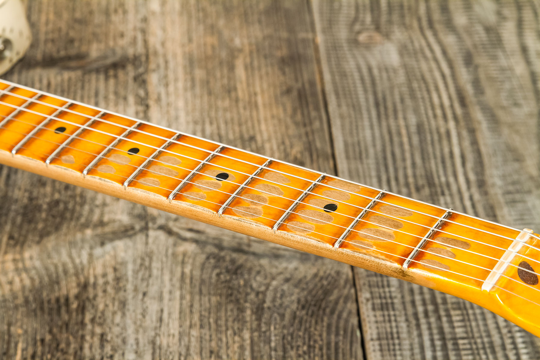 Fender Custom Shop Tele 1957 Sh Ht Mn #r117579 - Heavy Relic Desert Sand Ov. Sunburst - Tel shape electric guitar - Variation 9