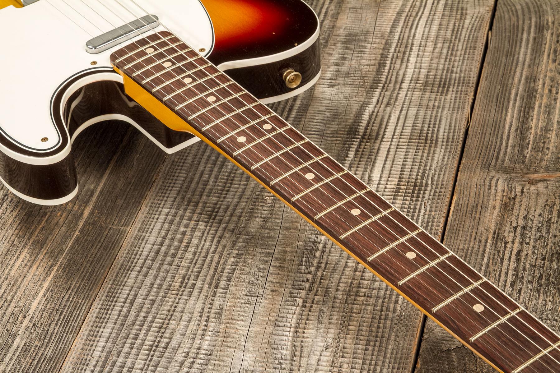 Fender Custom Shop Tele Custom 1960 2s Ht Rw #r136254 - Relic Chocolate 3-color Sunburst - Tel shape electric guitar - Variation 4
