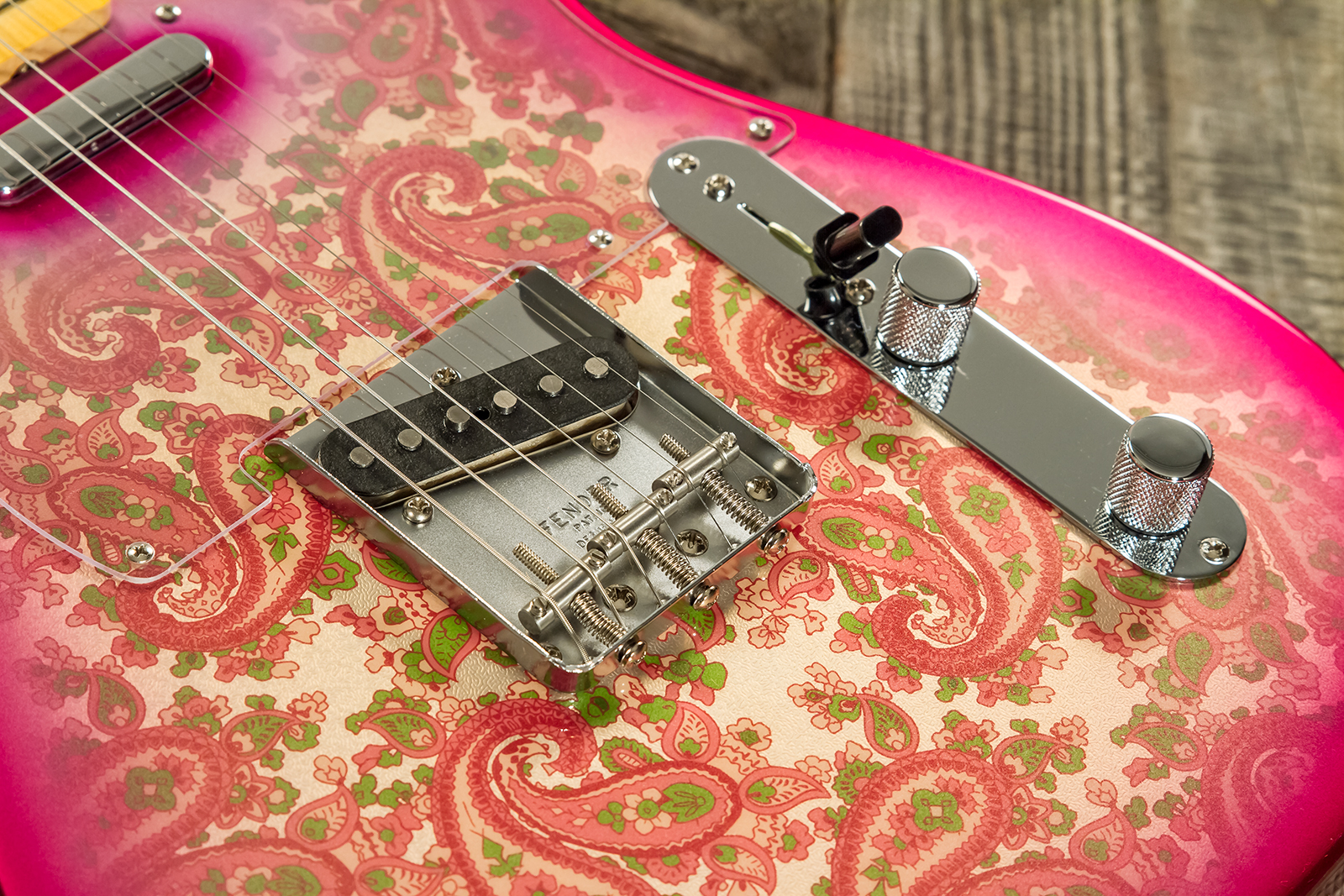 Fender Custom Shop Tele Vintage Custom 1968 2s Ht Mn #r126998 - Nos Pink Paisley - Tel shape electric guitar - Variation 4