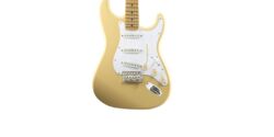 Str shape electric guitar Fender Yngwie Malmsteen Stratocaster (USA, MN) - Vintage white