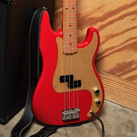 Solid body electric bass Fender Vintera 50's Precision Bass (MEX, MN) - dakota red