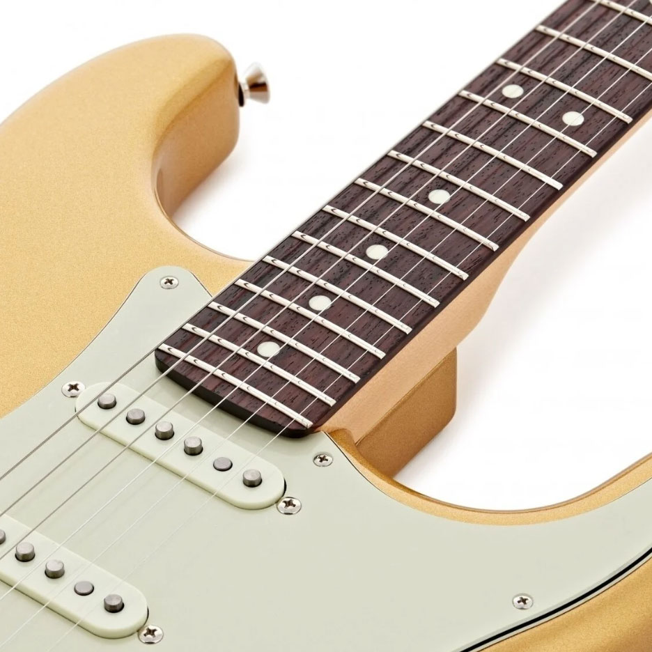 Fender Strat Hybrid Ii Mij Jap 3s Trem Rw - Gold - Str shape electric guitar - Variation 3