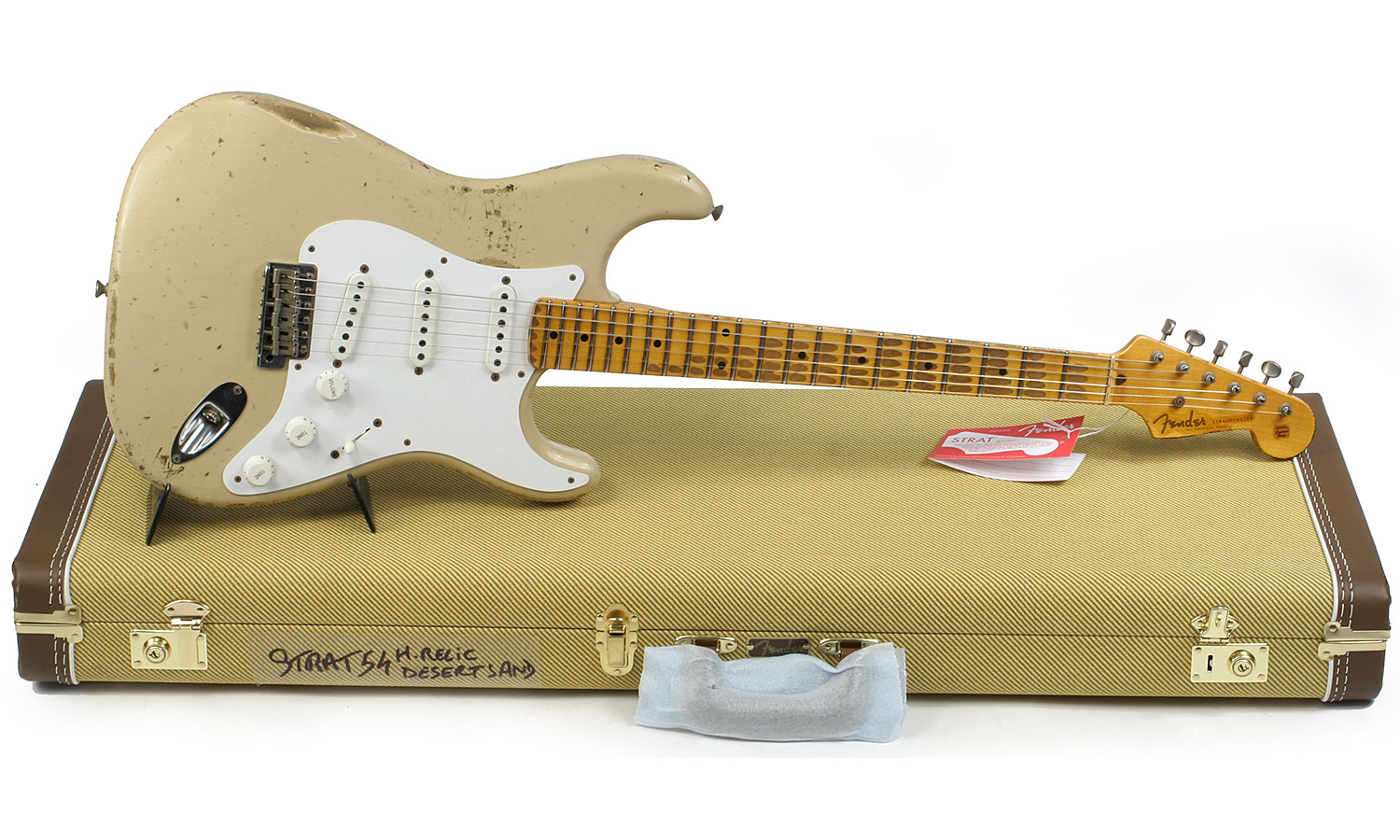 Fender Custom Shop Strat 1954 60th Anniversary Mn - Heavy Relic, Desert Sand - Str shape electric guitar - Variation 1