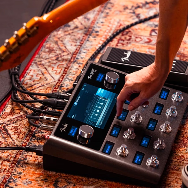 Fender Tone Master Pro Guitar Processor - Guitar amp modeling simulation - Variation 6