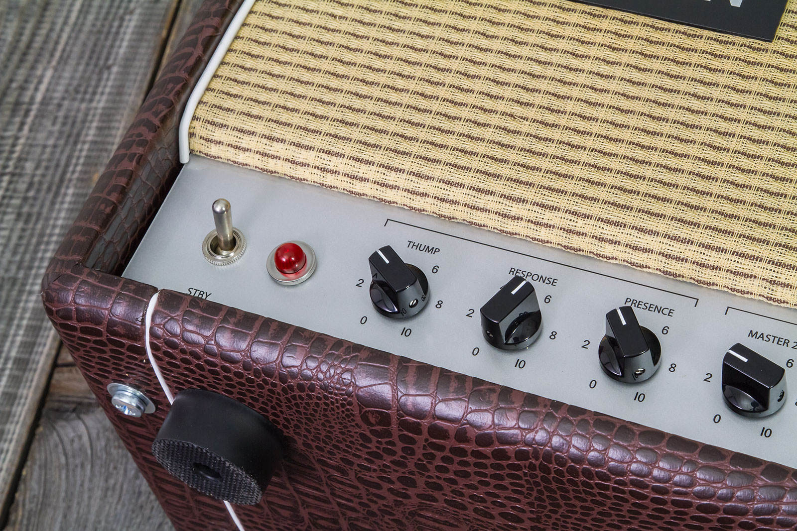 Friedman Amplification Be50 Deluxe Head 25/50w El34 Brown Gator Tolex - Electric guitar amp head - Variation 2