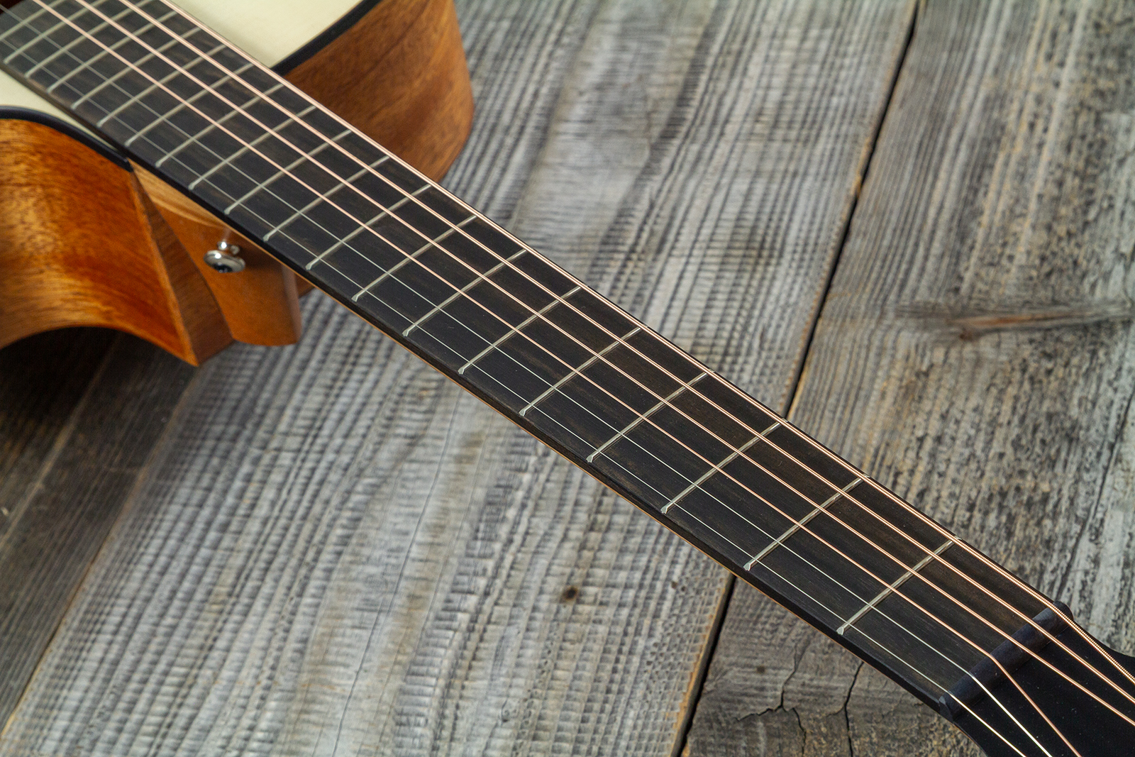 Furch Violet Gc-em Lrb1 Grand Auditorium Cw Cedre Noyer Eb - Natural Open-pore - Folk guitar - Variation 5