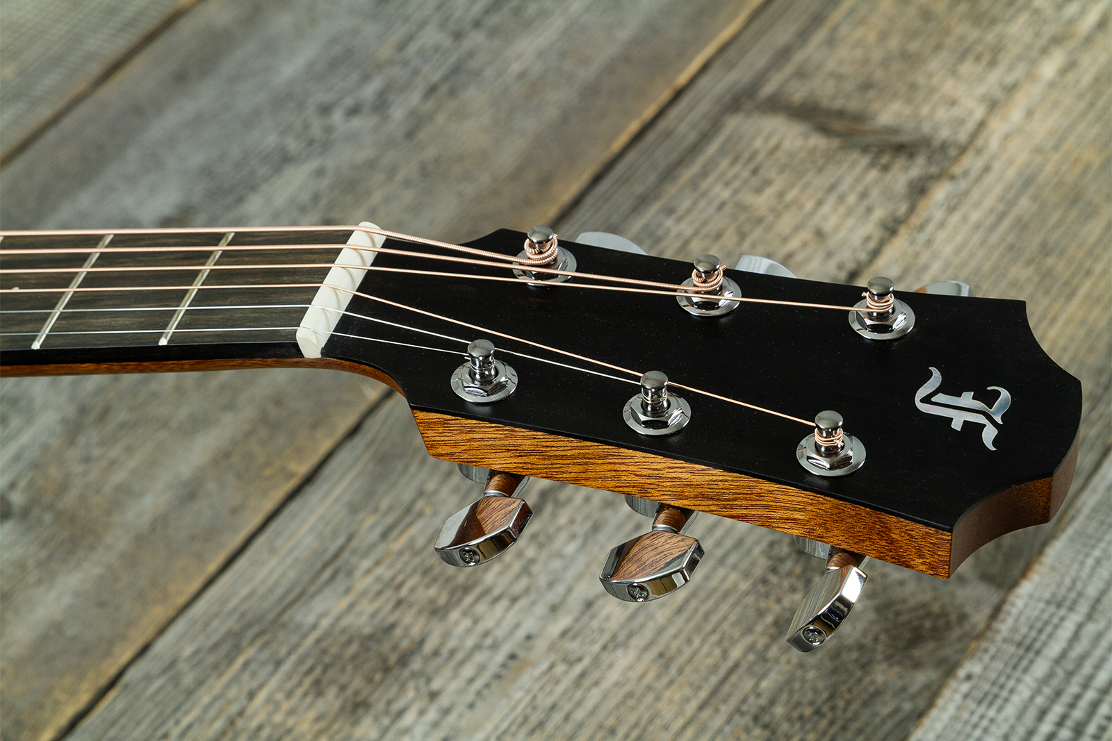 Furch Violet Gc-em Lrb1 Grand Auditorium Cw Cedre Noyer Eb - Natural Open-pore - Folk guitar - Variation 6