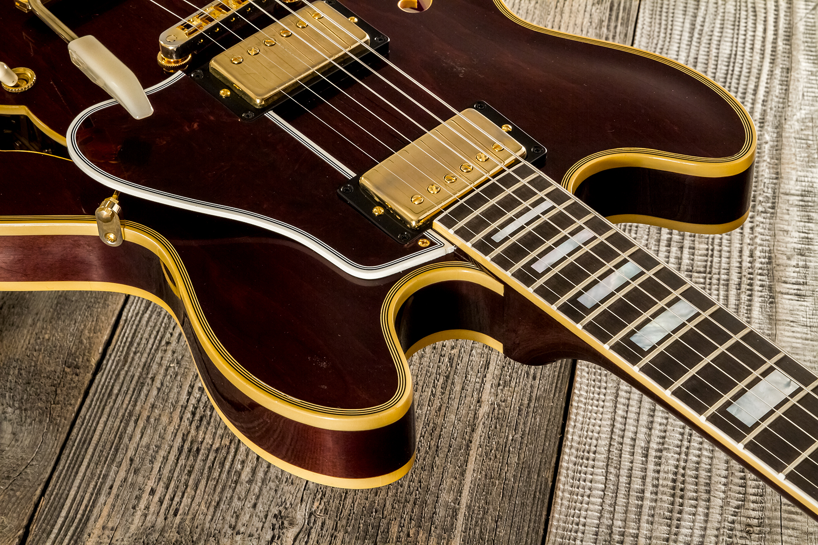 Gibson Custom Shop Bb King Es355 1974 Rumble In The Jungle 2h Trem Eb #bbes33505 - Murphy Lab Light Aged Walnut - Semi-hollow electric guitar - Variat