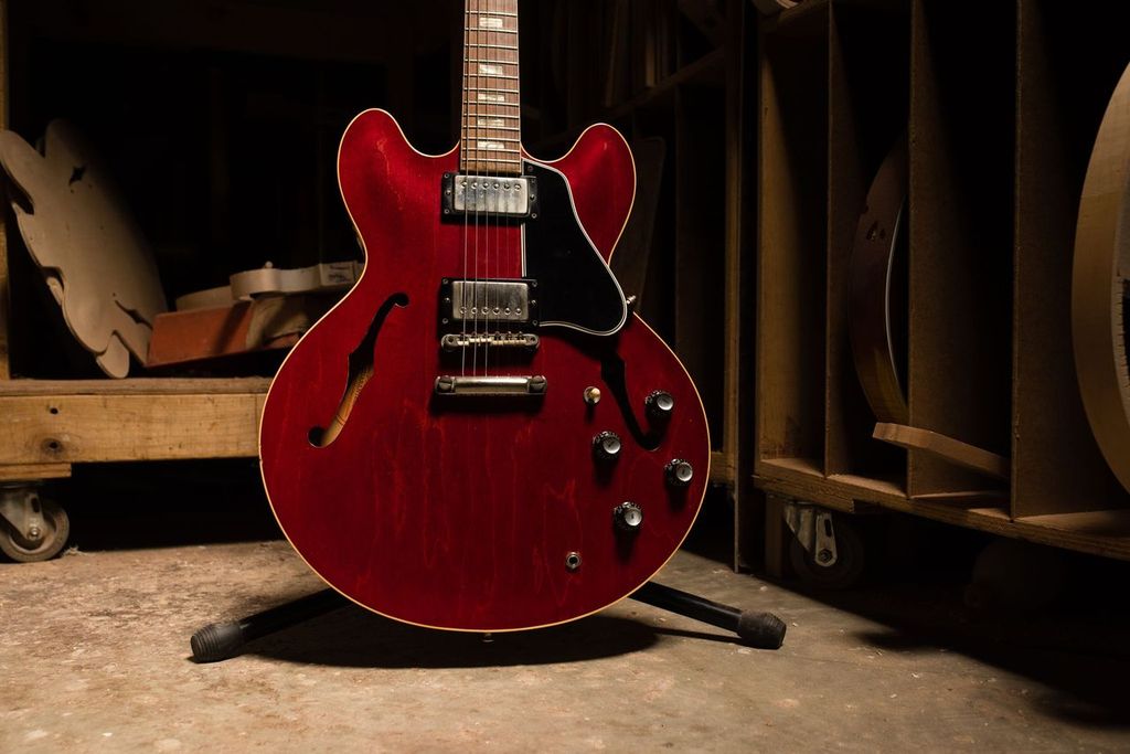 Gibson Custom Shop Historic Es335 Reissue 1961 2h Ht Rw - Vos Sixties Cherry - Semi-hollow electric guitar - Variation 3