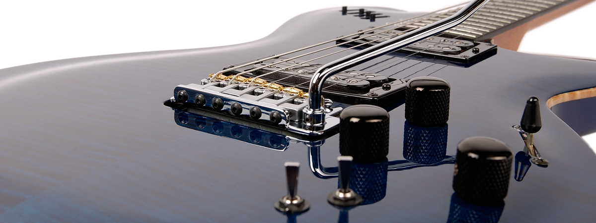 Godin Lgxt Sa Hh Seymour Duncan Piezo Midi Trem Ric - Trans Blue Flame Aaa - Modeling guitar - Variation 1
