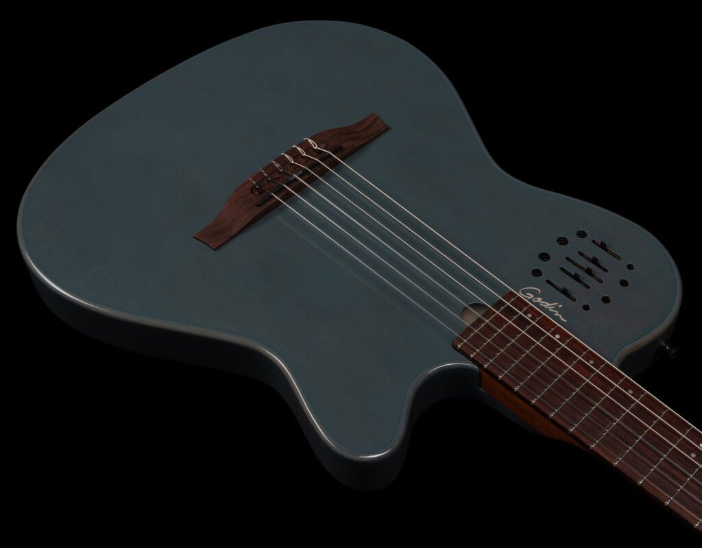 Godin Multiac Nylon Mundial Cw Cedre Acajou Rw - Arctik Blue - Acoustic guitar & electro - Variation 3