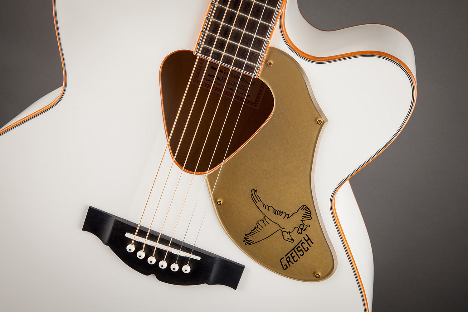 Gretsch G5022cwfe Rancher Falcon Jumbo Cw Epicea Erable Rw - White - Electro acoustic guitar - Variation 2