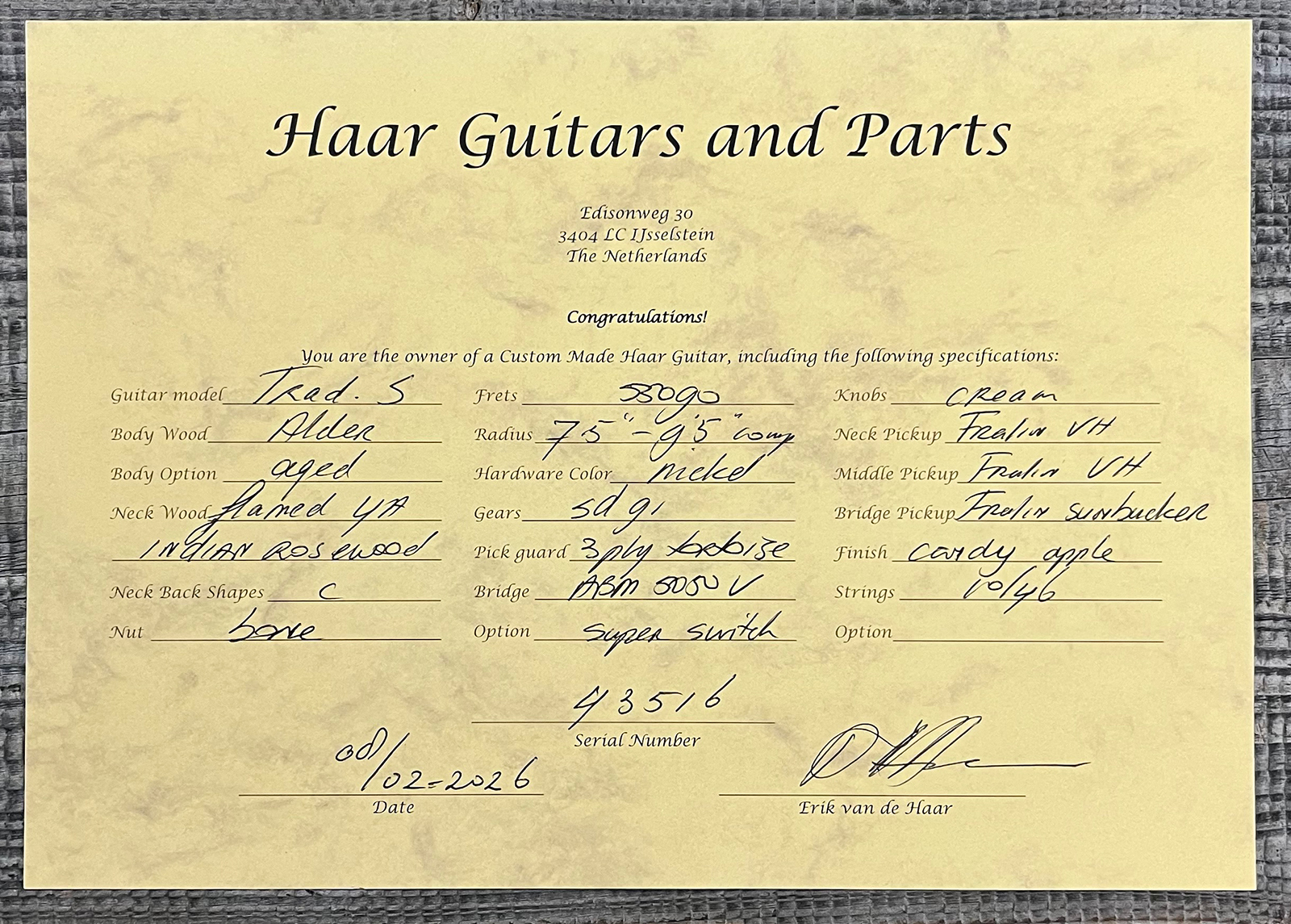 Haar Guitars Trad S Hss Lindy Fralin Trem Rw #43516 - Aged Candy Apple Red - Str shape electric guitar - Variation 13