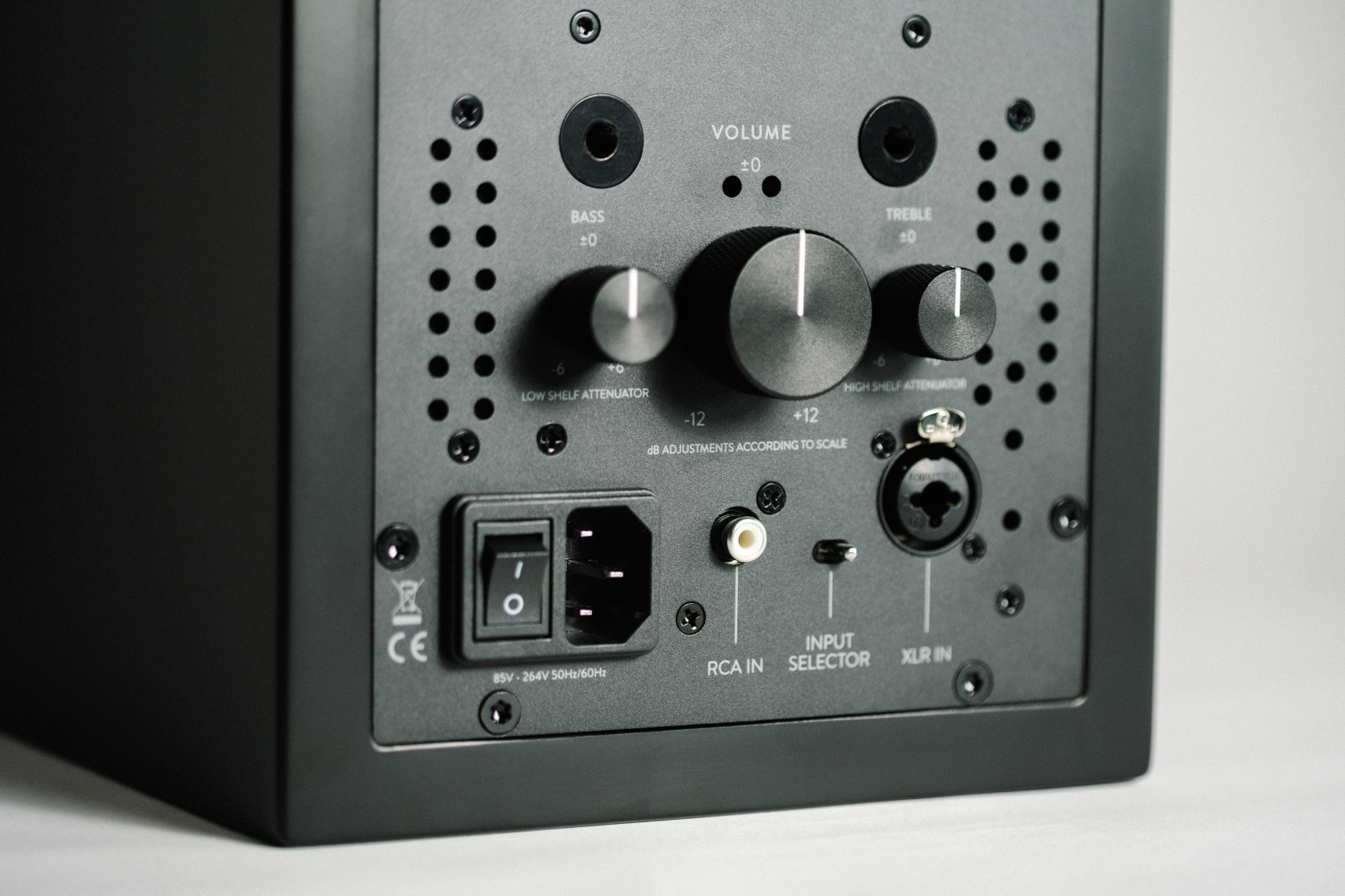Hedd Type 07 A-core - La PiÈce - Active studio monitor - Variation 2