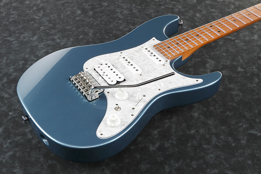 Ibanez Az2204 Icm Prestige Jap Hss Trem Mn - Ice Blue Metallic - Str shape electric guitar - Variation 2