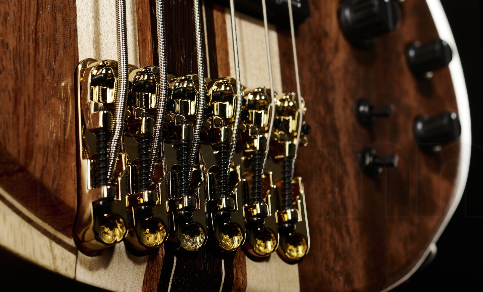 Ibanez Btb1836 Ndl Standard 6c Active Aguilar Pp - Natural Shadow Low Gloss - Solid body electric bass - Variation 3