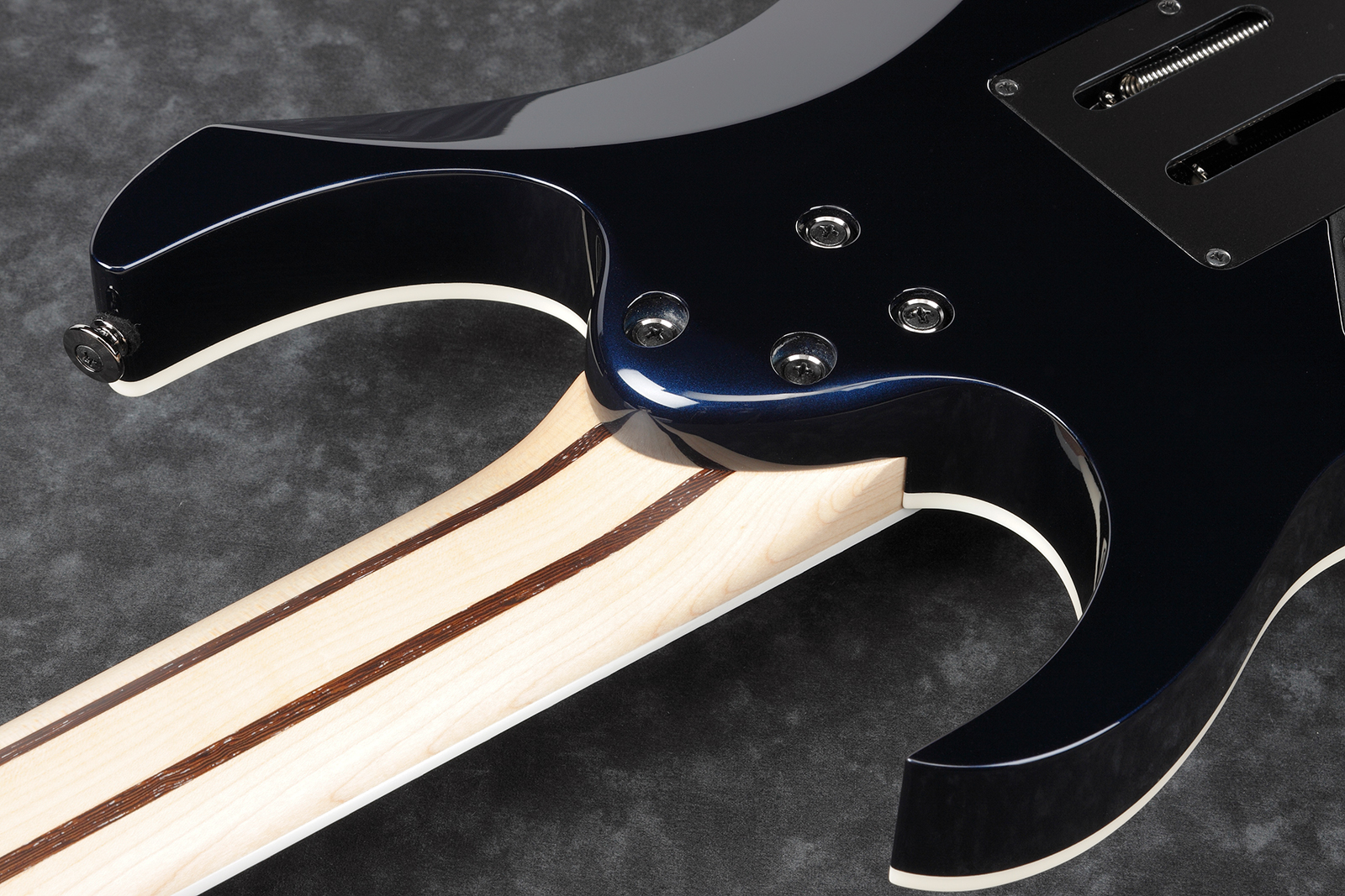 Ibanez Rg2027rxl Dtb Prestige Jap 7c Baryton 2h Dimarzio Fr Rw - Dark Tide Blue - Baritone guitar - Variation 4