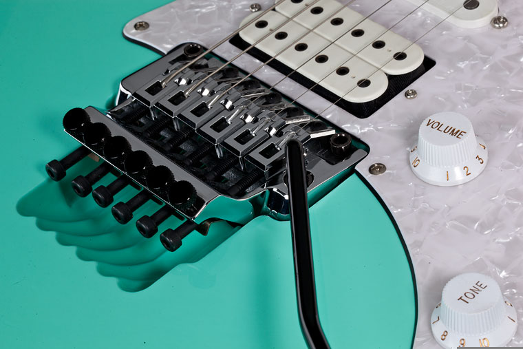 Ibanez Steve Vai Jem70v Sfg Premium Hsh Dimarzio Fr - Sea Foam Green - Str shape electric guitar - Variation 3