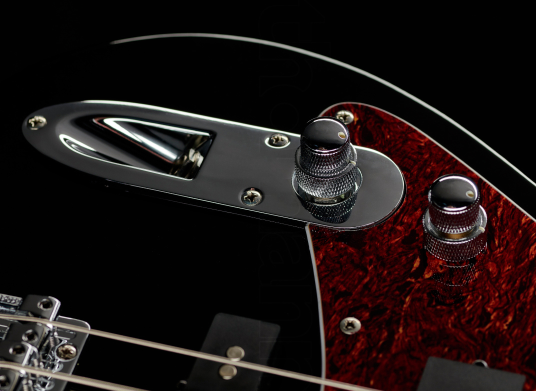 Ibanez Tmb100l Bk Standard Talman Bass Lh Gaucher Active Jat - Black - Solid body electric bass - Variation 2